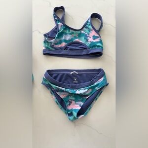 UA girls bathing suit size 12 youth